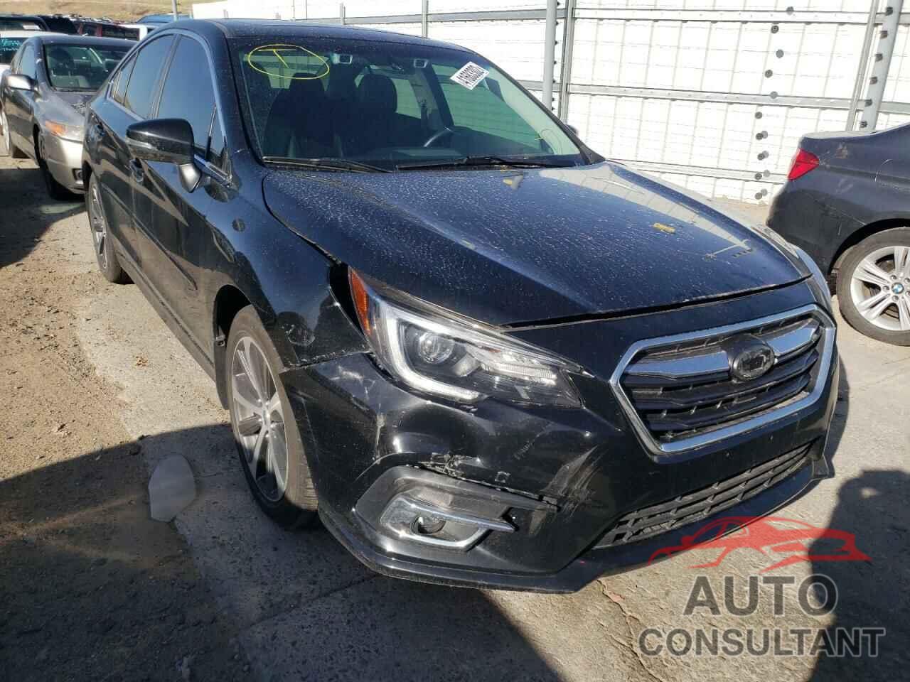 SUBARU LEGACY 2018 - 4S3BNAN64J3008454