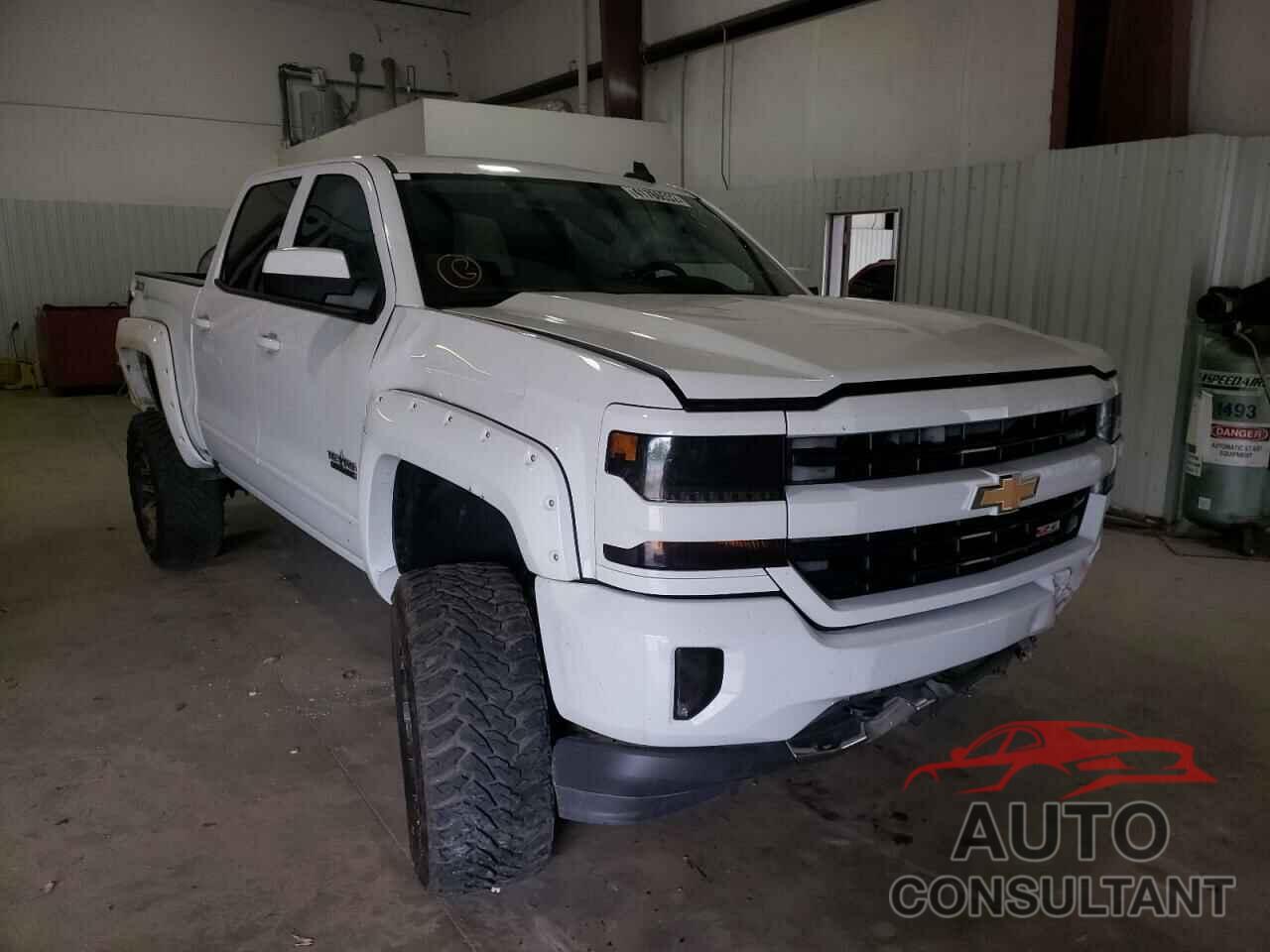 CHEVROLET SILVERADO 2016 - 3GCUKREC0GG143636