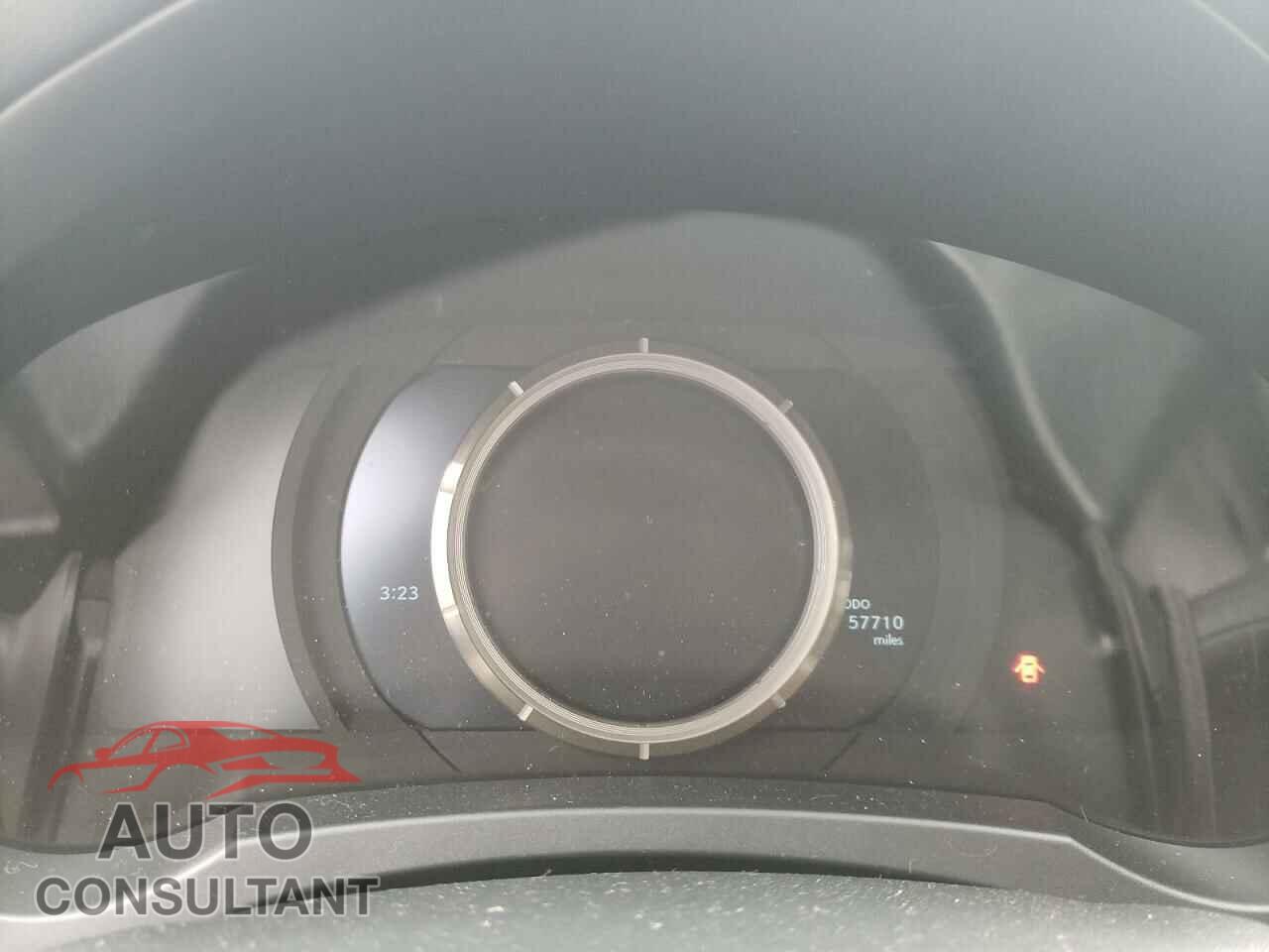 LEXUS IS 2017 - JTHBA1D25H5053541