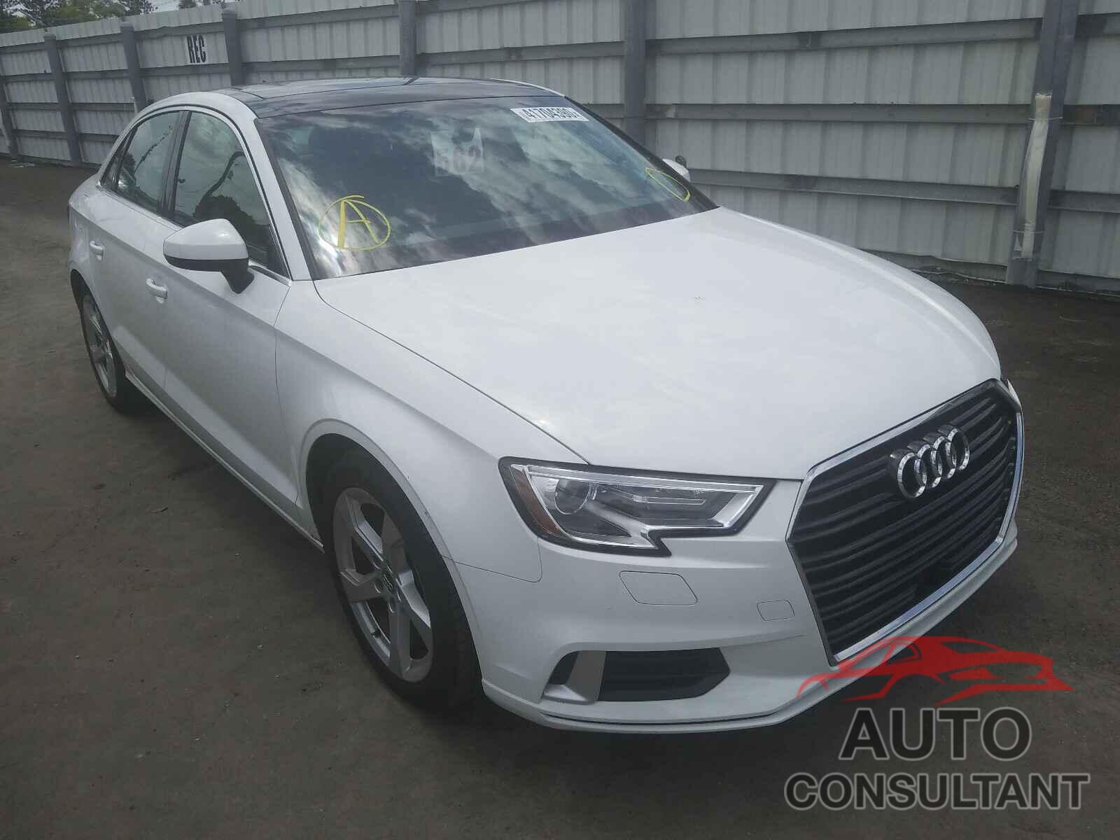 AUDI A3 2019 - WAUAUGFF3K1010142