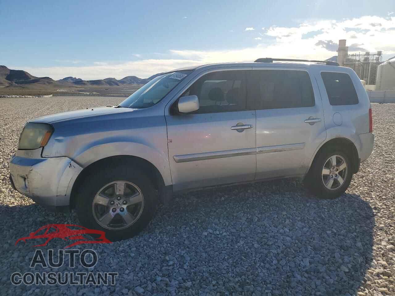 HONDA PILOT 2011 - 5FNYF3H56BB036850