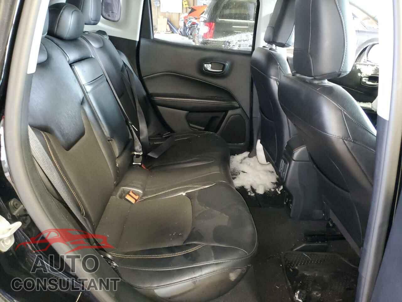 JEEP COMPASS 2017 - 3C4NJCBB4HT643033