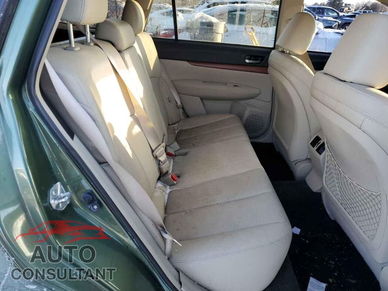 SUBARU OUTBACK 2013 - 4S4BRBKC9D3293611