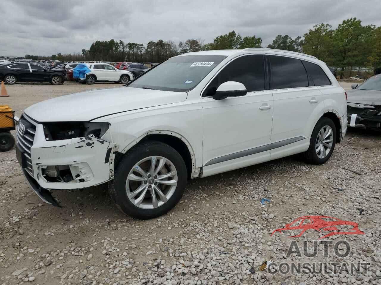 AUDI Q7 2017 - WA1LHAF75HD041559