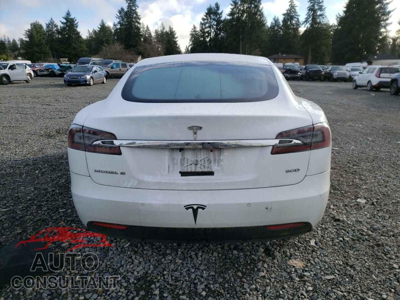TESLA MODEL S 2017 - 5YJSA1E23HF185681