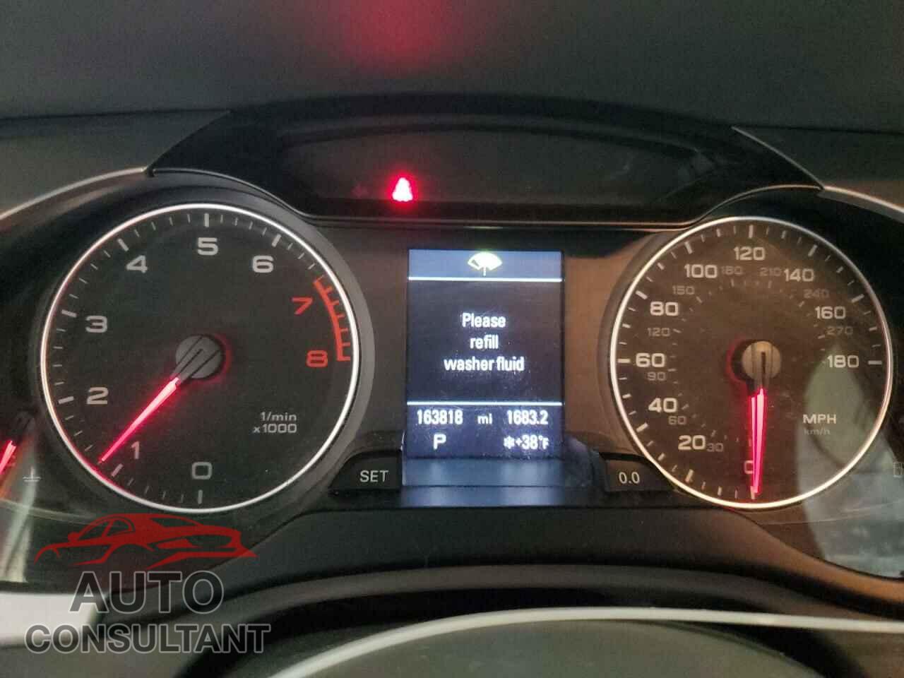 AUDI A4 2012 - WAUFFAFL2CA119020