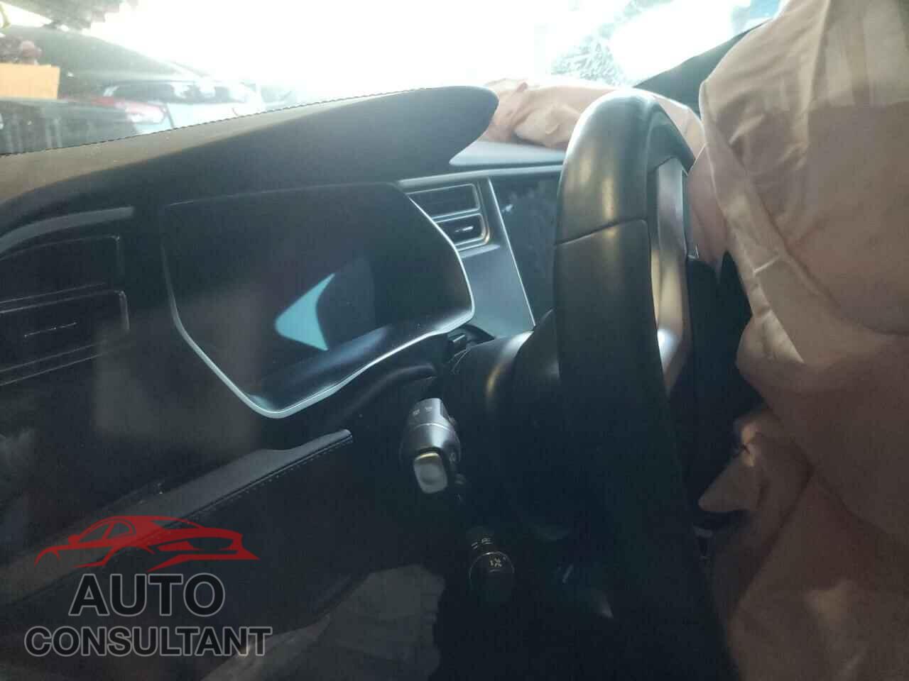 TESLA MODEL S 2017 - 5YJSA1E28HF229982