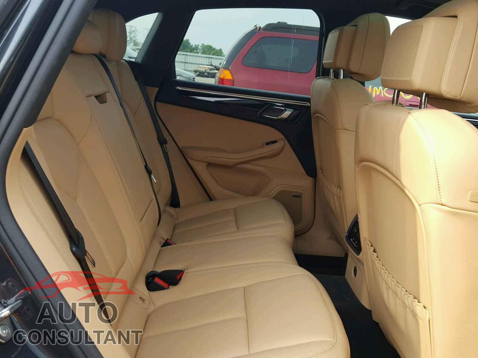 PORSCHE MACAN 2018 - WP1AA2A52JLB10537