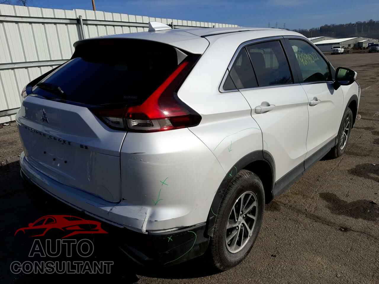 MITSUBISHI ECLIPSE 2022 - JA4ATUAA0NZ040120