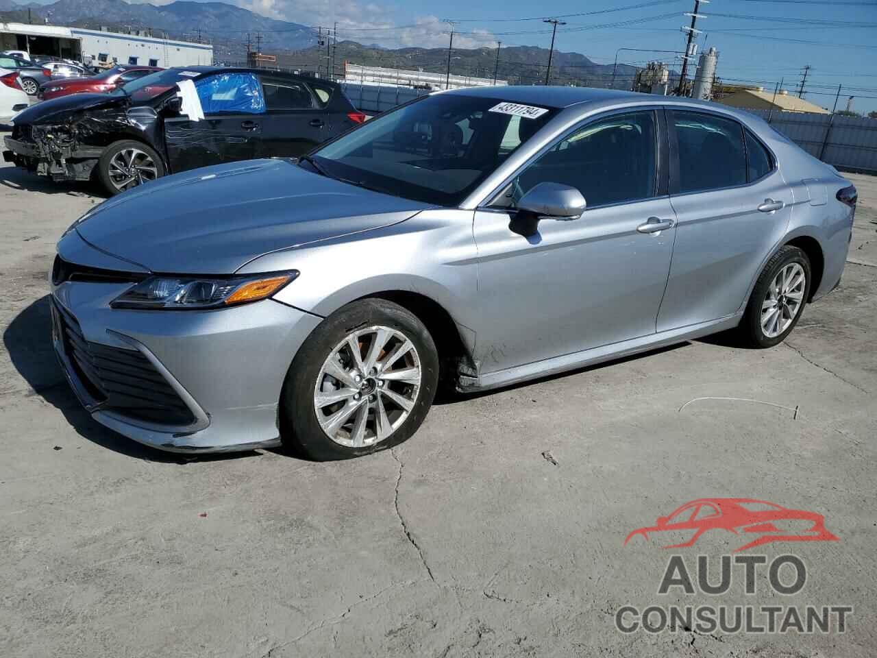 TOYOTA CAMRY 2023 - 4T1C11AK4PU749611