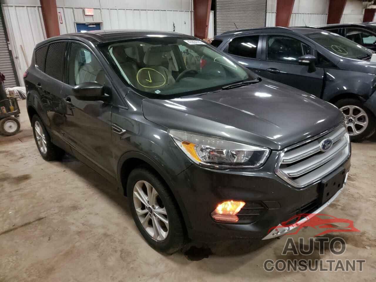 FORD ESCAPE 2017 - 1FMCU9GD6HUD55611