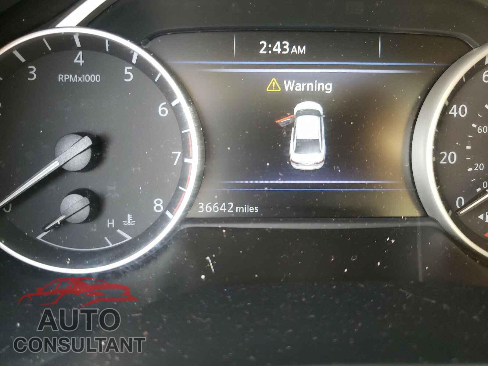 NISSAN MAXIMA 2017 - 1N4AA6AP9HC432358