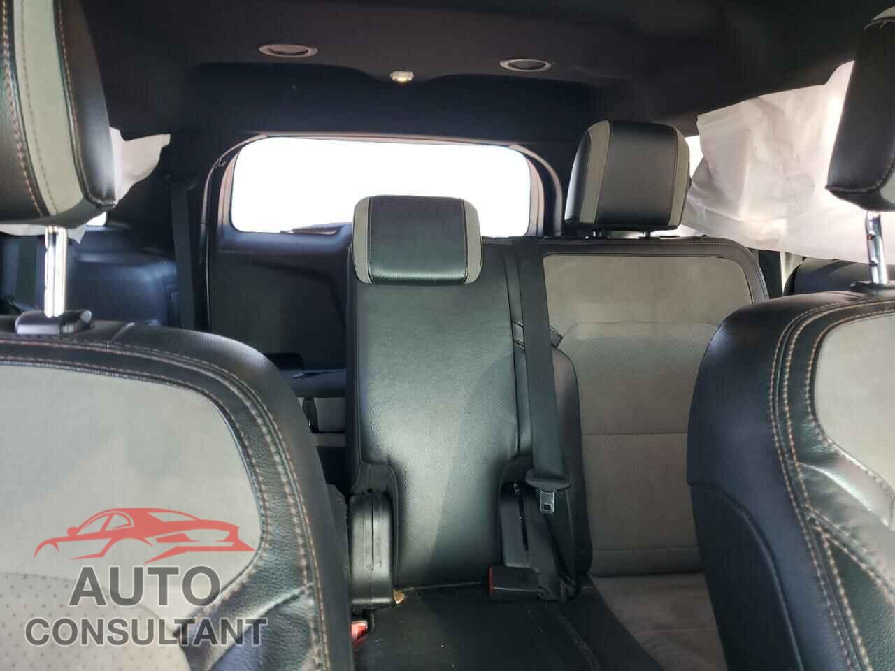 FORD EXPLORER 2017 - 1FM5K7D83HGA73564