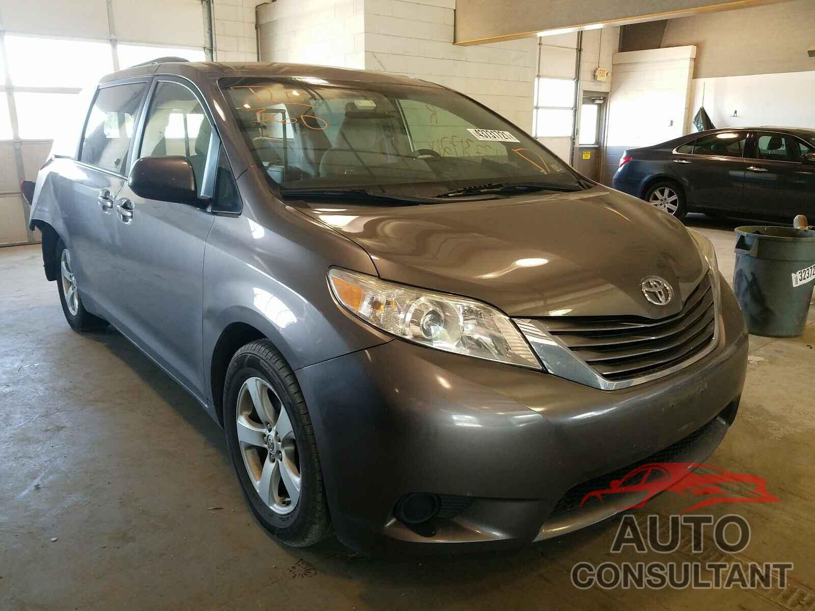 TOYOTA SIENNA 2016 - 5TDKK3DC6GS763494