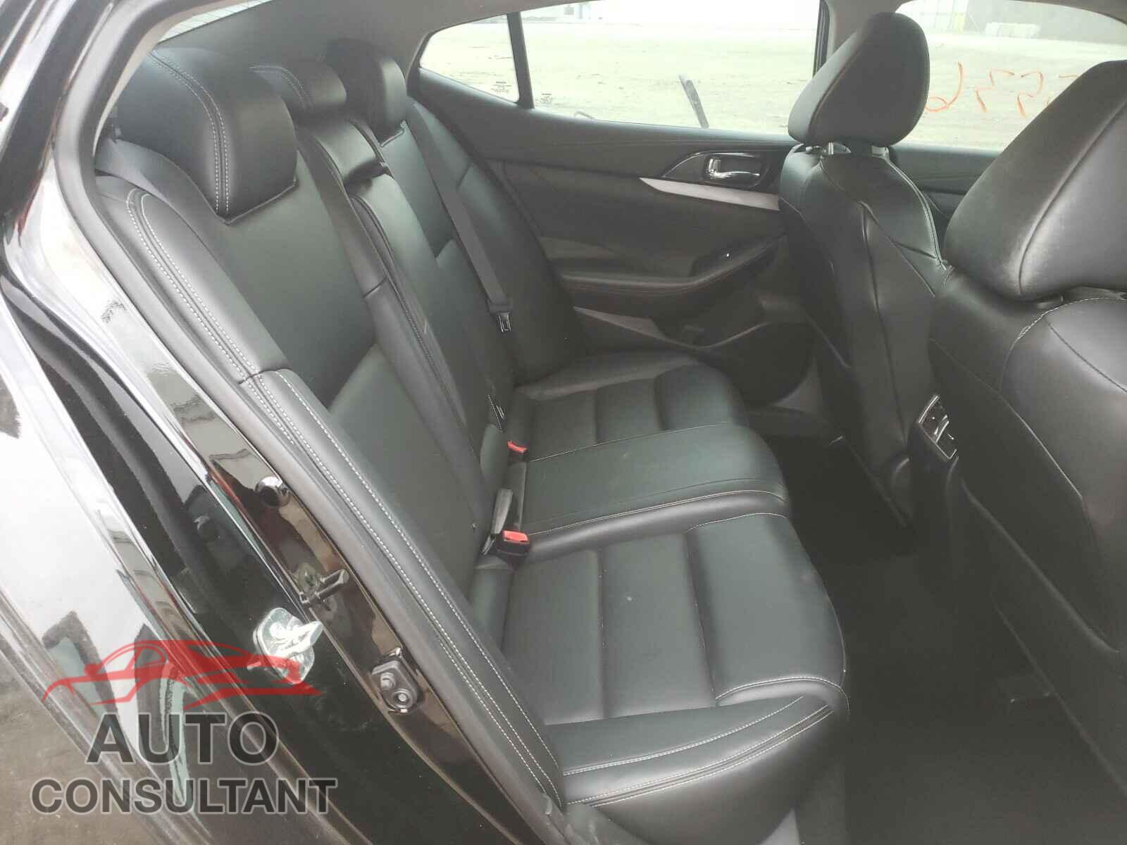 NISSAN MAXIMA 2017 - 1N4AA6AP1HC413934