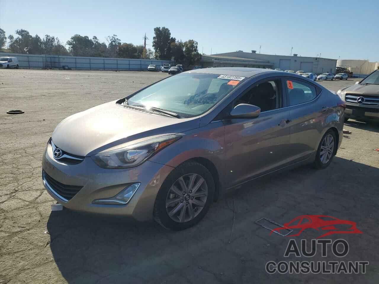 HYUNDAI ELANTRA 2015 - 5NPDH4AE5FH588498