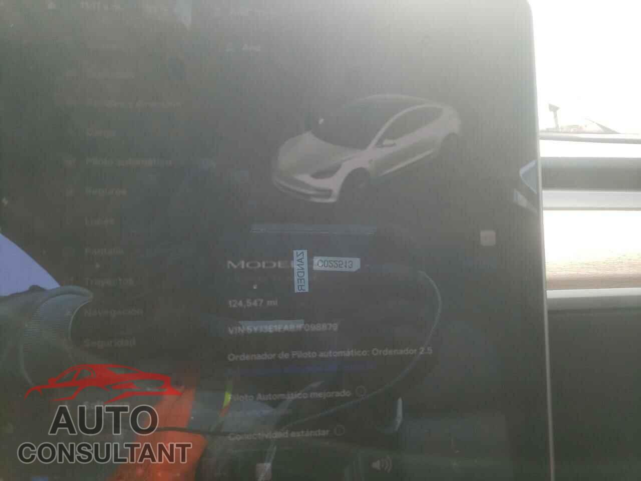TESLA MODEL 3 2018 - 5YJ3E1EA8JF098879
