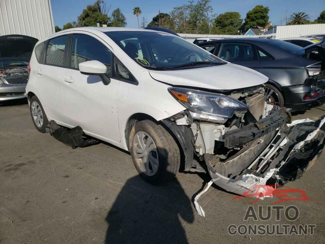 NISSAN VERSA 2017 - 3N1CE2CP1HL374640