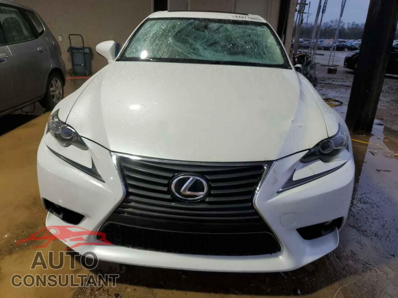LEXUS IS 2015 - JTHBF1D28F5053516