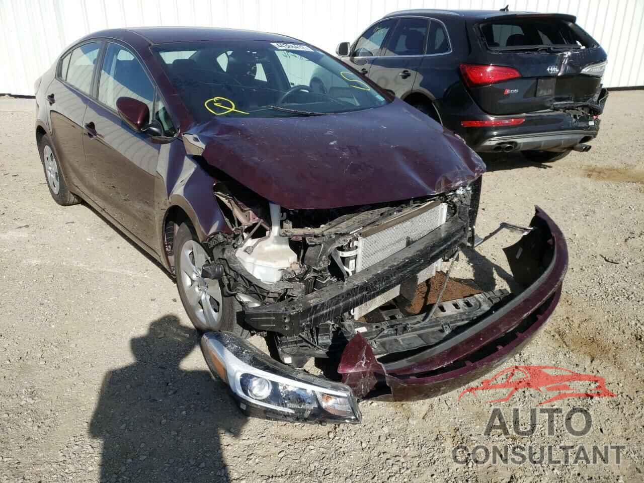 KIA FORTE 2018 - 3KPFK4A76JE166958