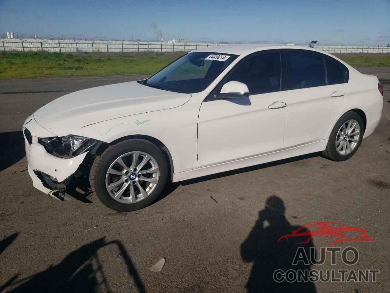 BMW 3 SERIES 2017 - WBA8A9C34HK864699