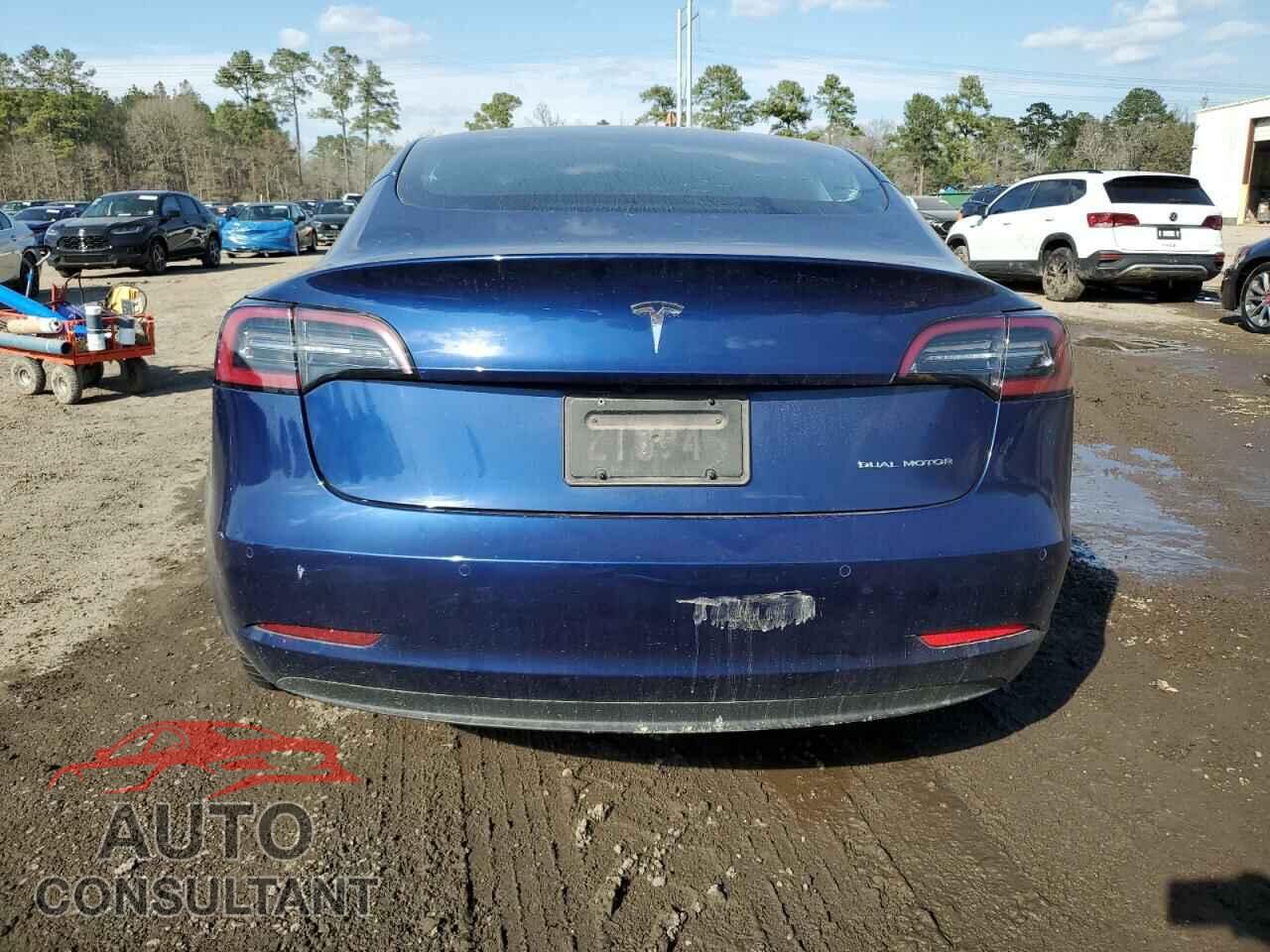 TESLA MODEL 3 2021 - 5YJ3E1EB0MF869168