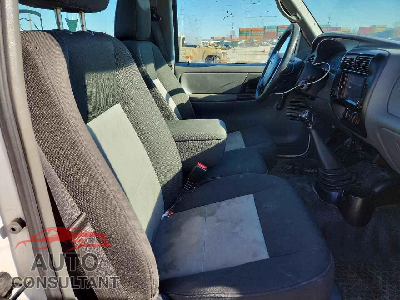 FORD RANGER 2011 - 1FTKR1AD1BPB21829