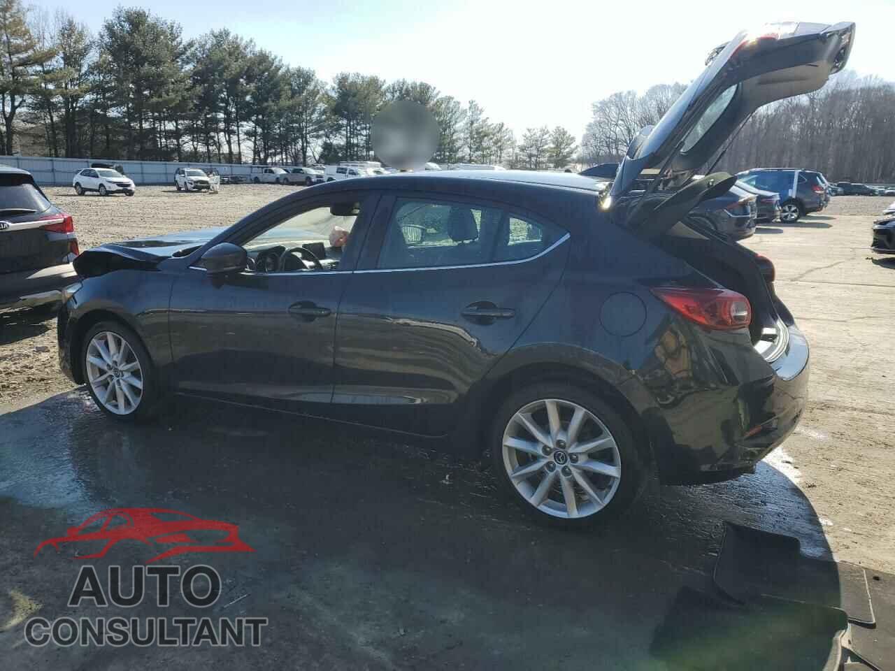MAZDA 3 2017 - 3MZBN1M37HM134823