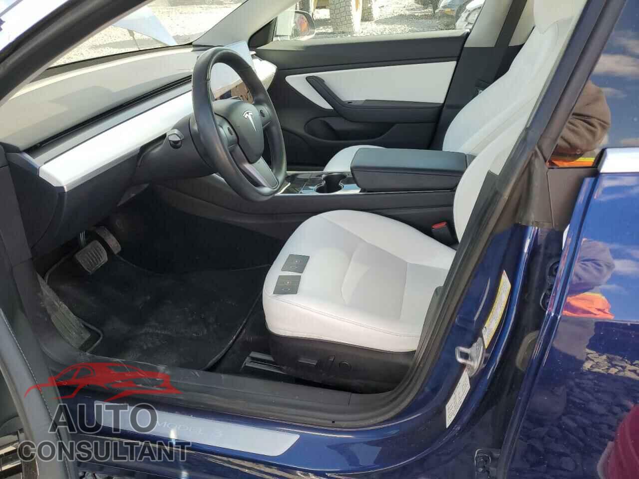 TESLA MODEL 3 2018 - 5YJ3E1EB9JF135396