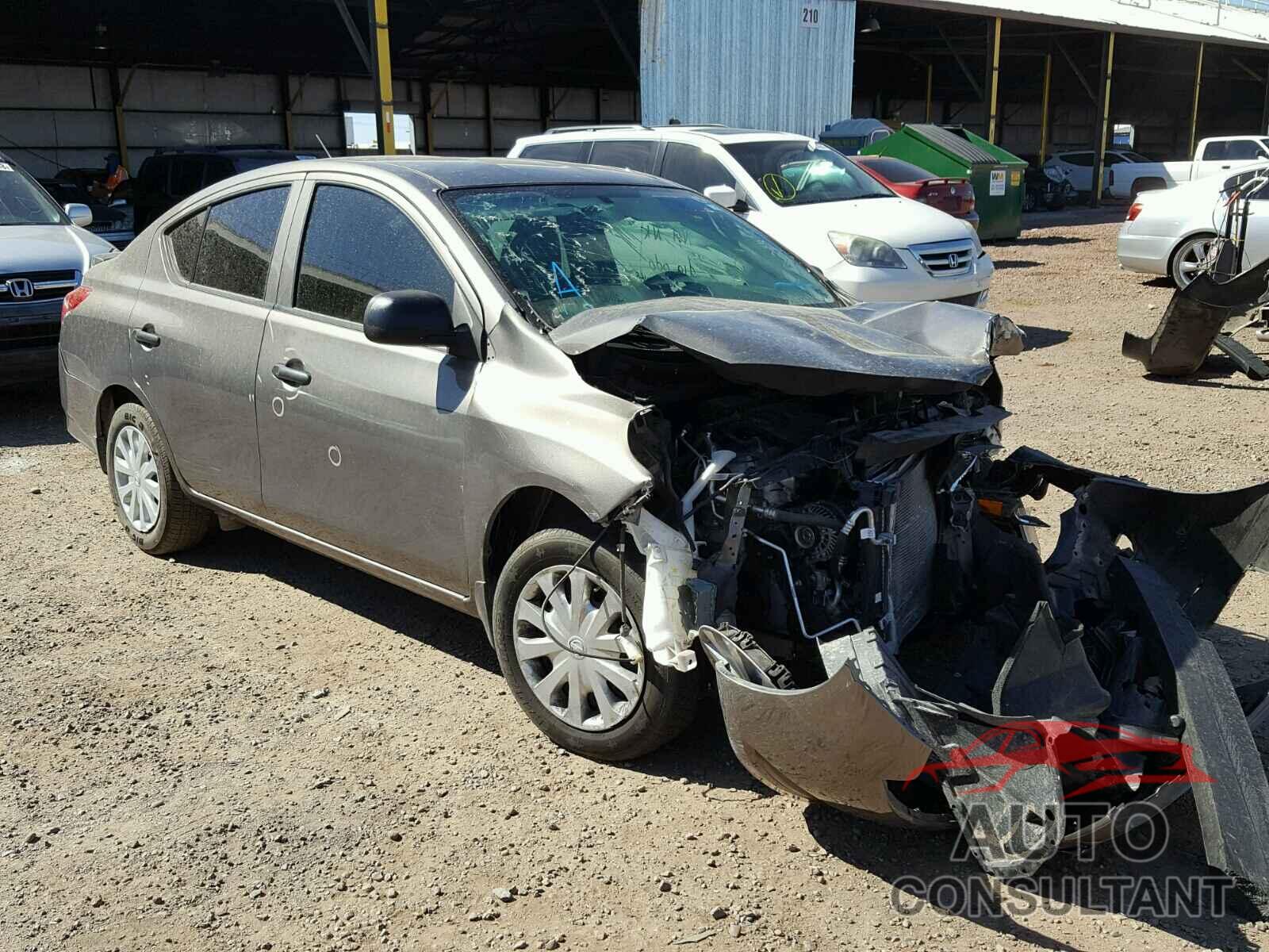 NISSAN VERSA 2015 - 3N1CN7AP8FL949295