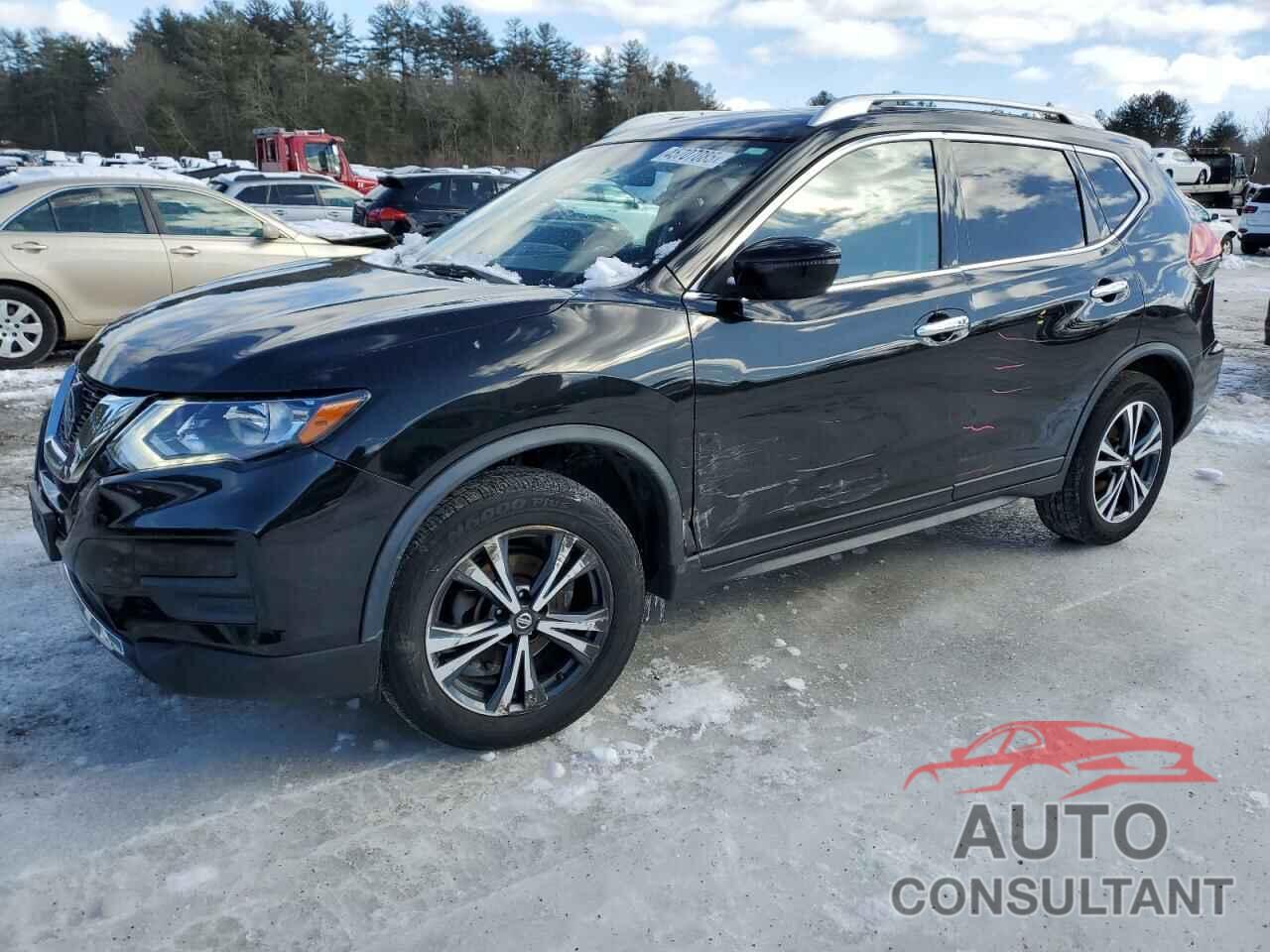 NISSAN ROGUE 2018 - JN8AT2MV9JW310955