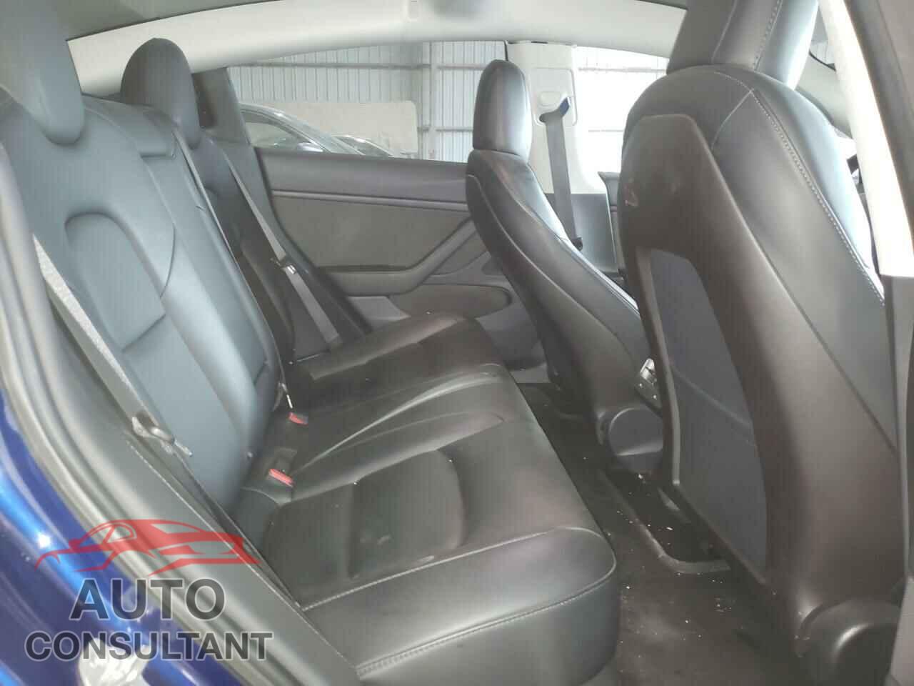 TESLA MODEL 3 2019 - 5YJ3E1EB6KF387656