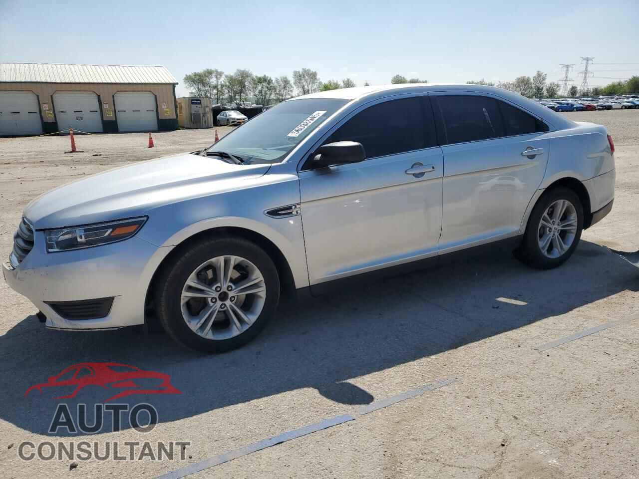 FORD TAURUS 2017 - 1FAHP2D82HG139016