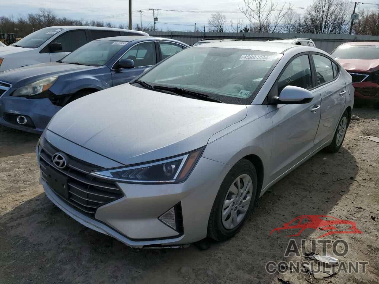 HYUNDAI ELANTRA 2019 - KMHD74LF4KU784954