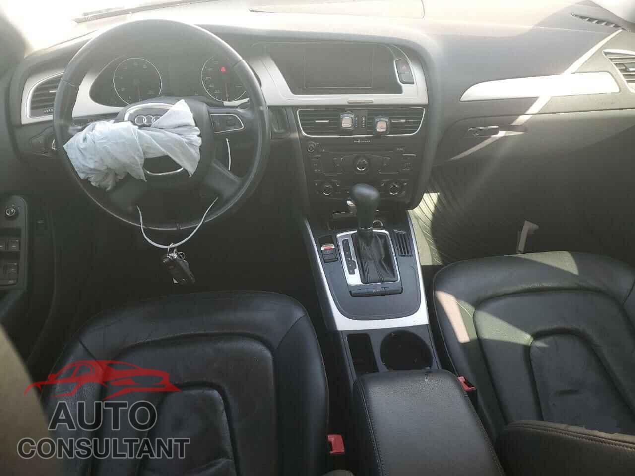 AUDI A4 2012 - WAUFFAFL0CN008104