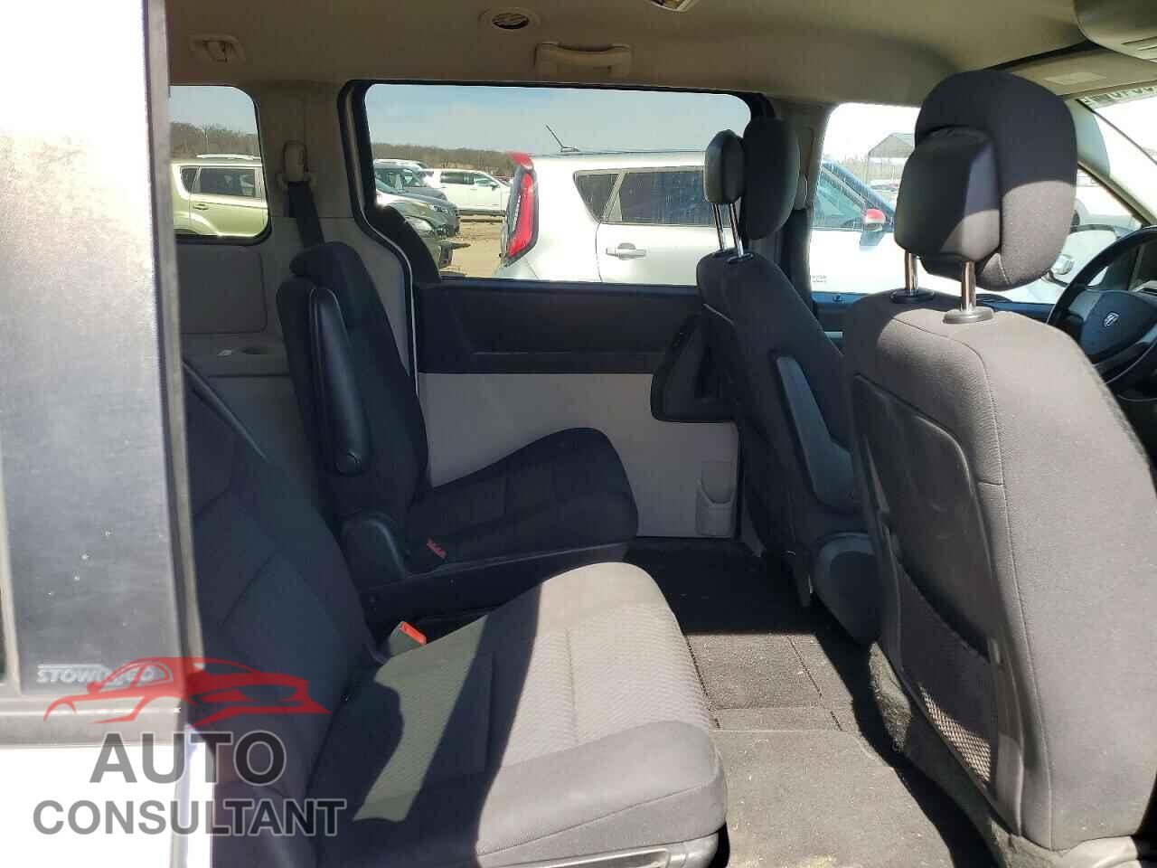 DODGE CARAVAN 2010 - 2D4RN3D12AR490268