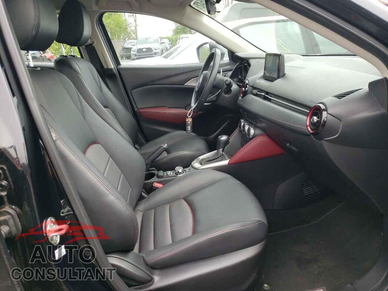 MAZDA CX-3 2018 - JM1DKFC72J1304515
