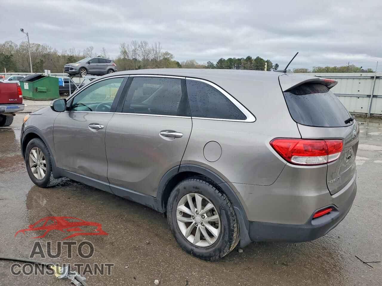KIA SORENTO 2017 - 5XYPG4A38HG320666