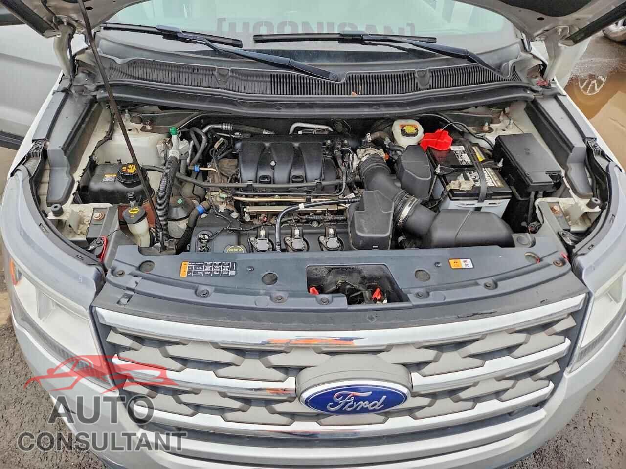 FORD EXPLORER 2018 - 1FM5K8B8XJGB60540
