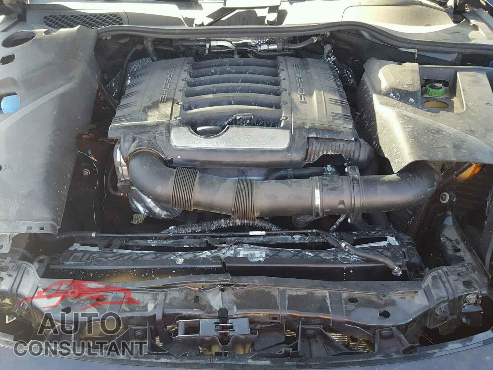 PORSCHE CAYENNE 2016 - WP1AA2A26GLA01416