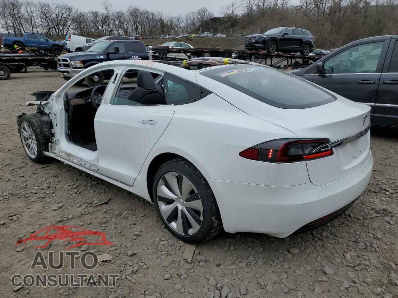 TESLA MODEL S 2020 - 5YJSA1E20LF413189