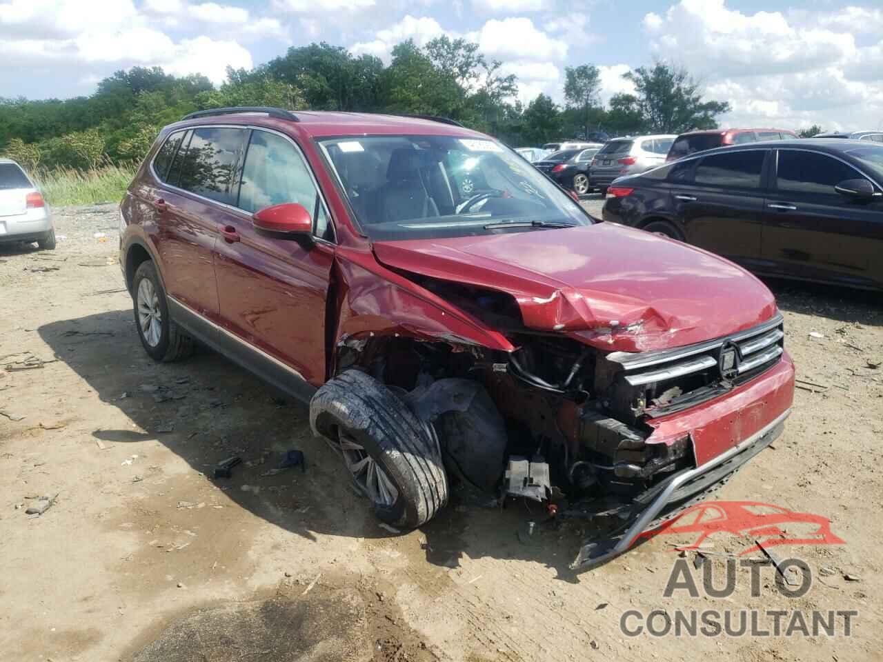 VOLKSWAGEN TIGUAN 2018 - 3VV2B7AX5JM068026