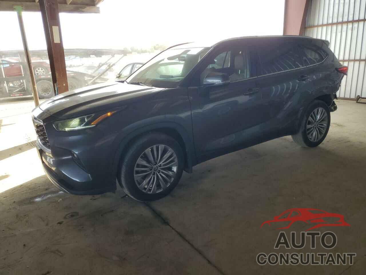 TOYOTA HIGHLANDER 2022 - 5TDFZRBH4NS190039