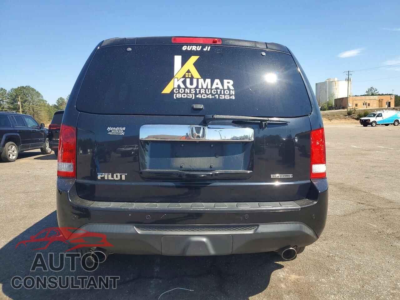 HONDA PILOT 2015 - 5FNYF3H98FB028807