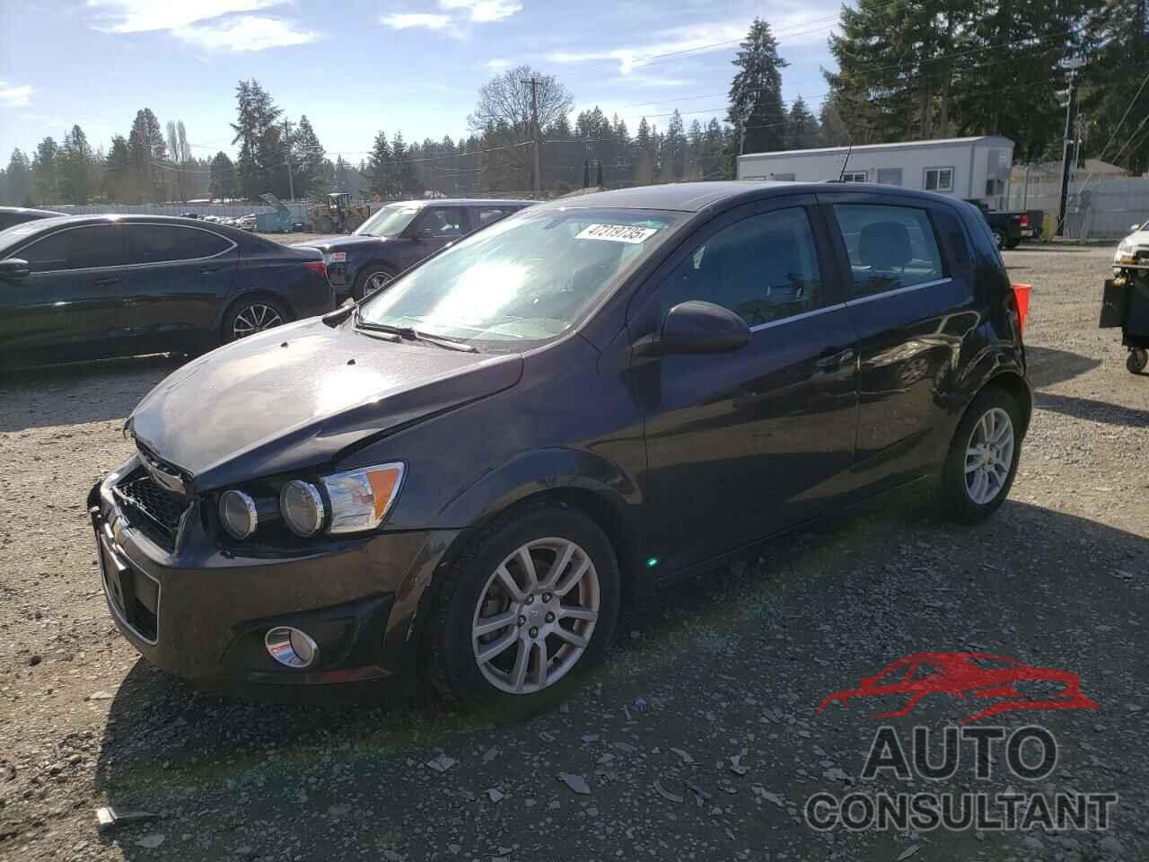 CHEVROLET SONIC 2016 - 1G1JC6SG1G4102816