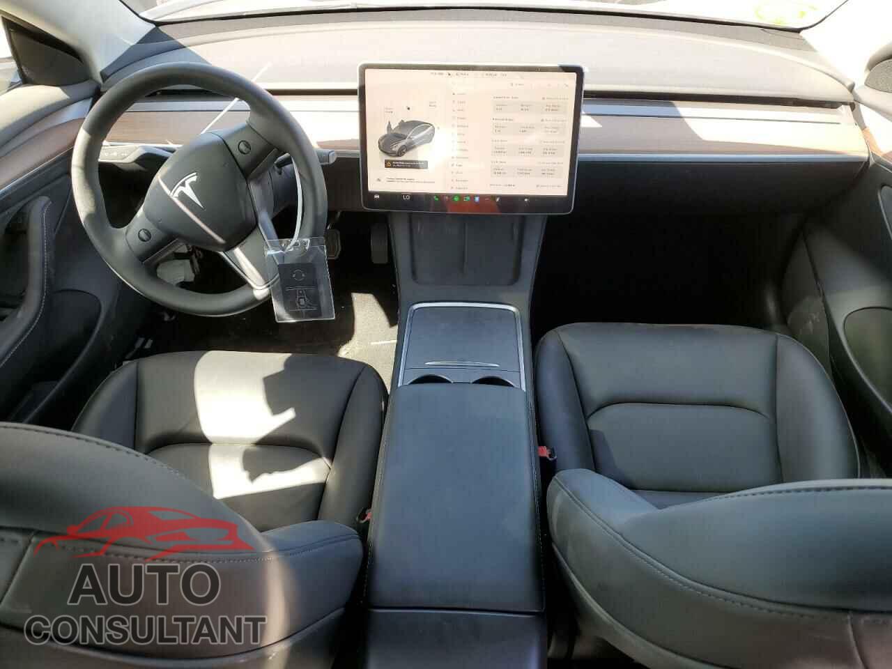 TESLA MODEL 3 2023 - 5YJ3E1EA5PF661475