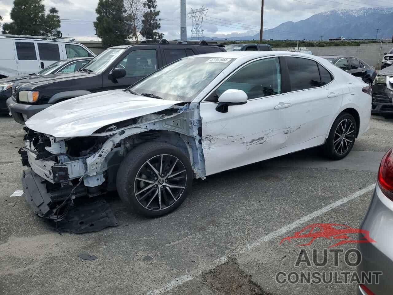 TOYOTA CAMRY 2021 - 4T1G11AK6MU515564