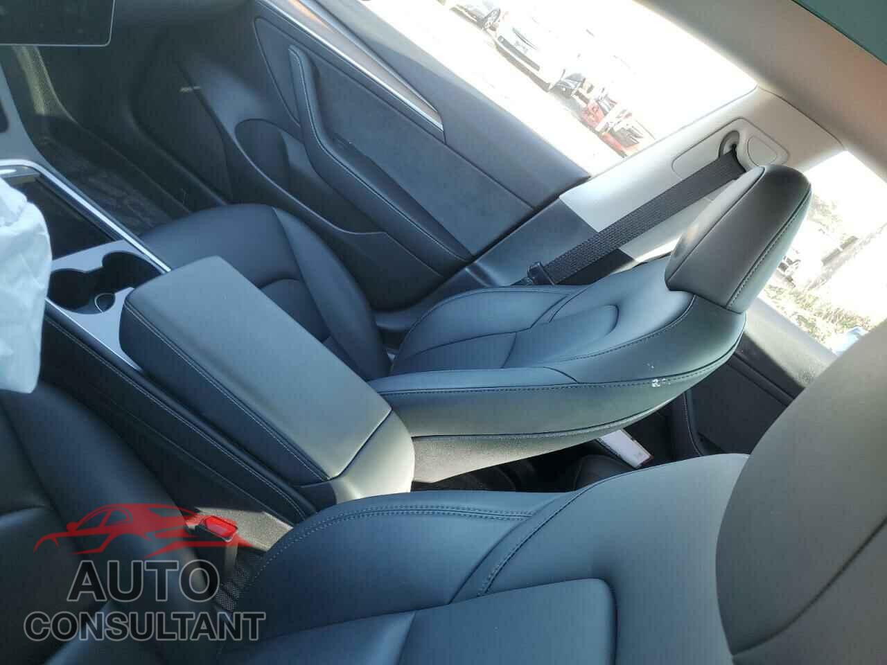 TESLA MODEL 3 2023 - 5YJ3E1EA2PF589912
