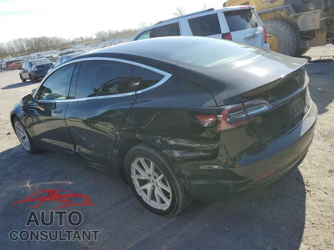 TESLA MODEL 3 2018 - 5YJ3E1EB0JF112881