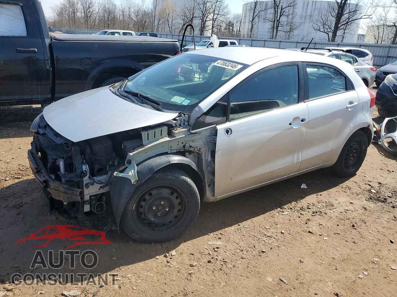 KIA RIO 2013 - KNADM5A36D6282088